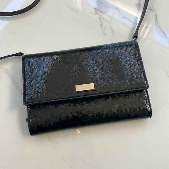 Kate Spade NWT Pattent Leather Winni Crossbody - Picture 1 of 5